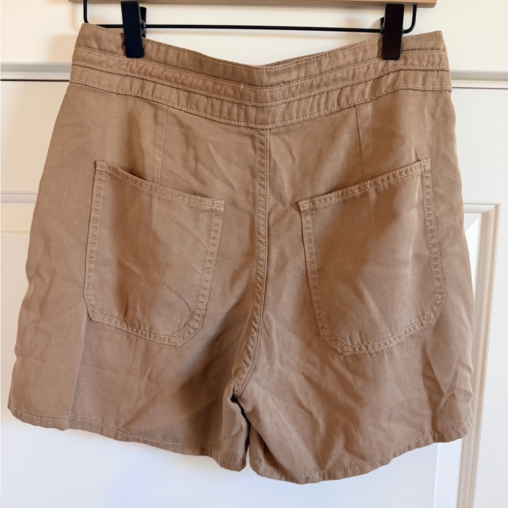 Hudson Jeans Tan Shorts - Picture 2 of 4